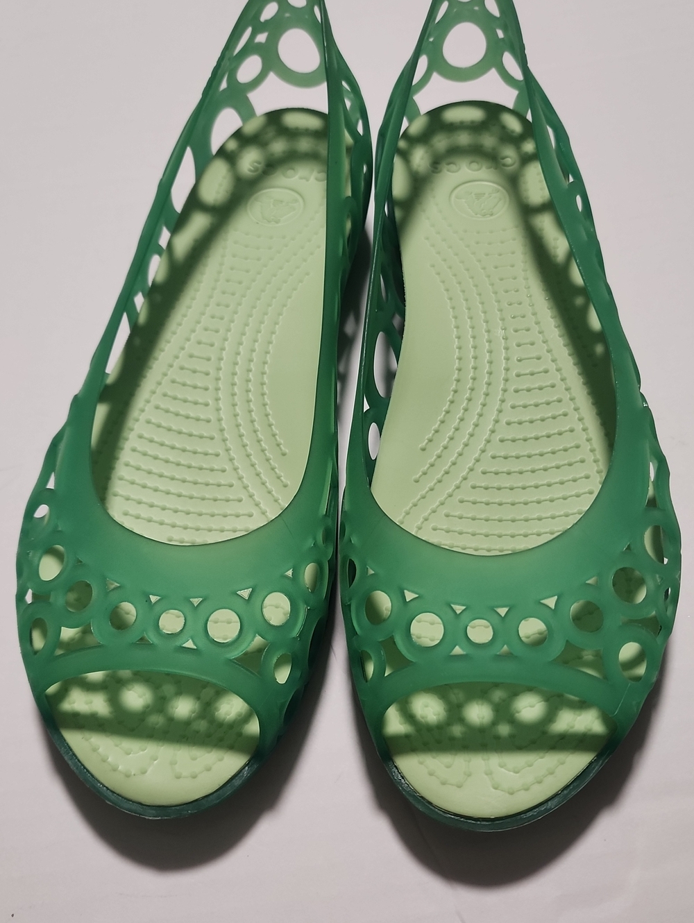 CROCS Green Perforated Peep-Toe Jelly Flats